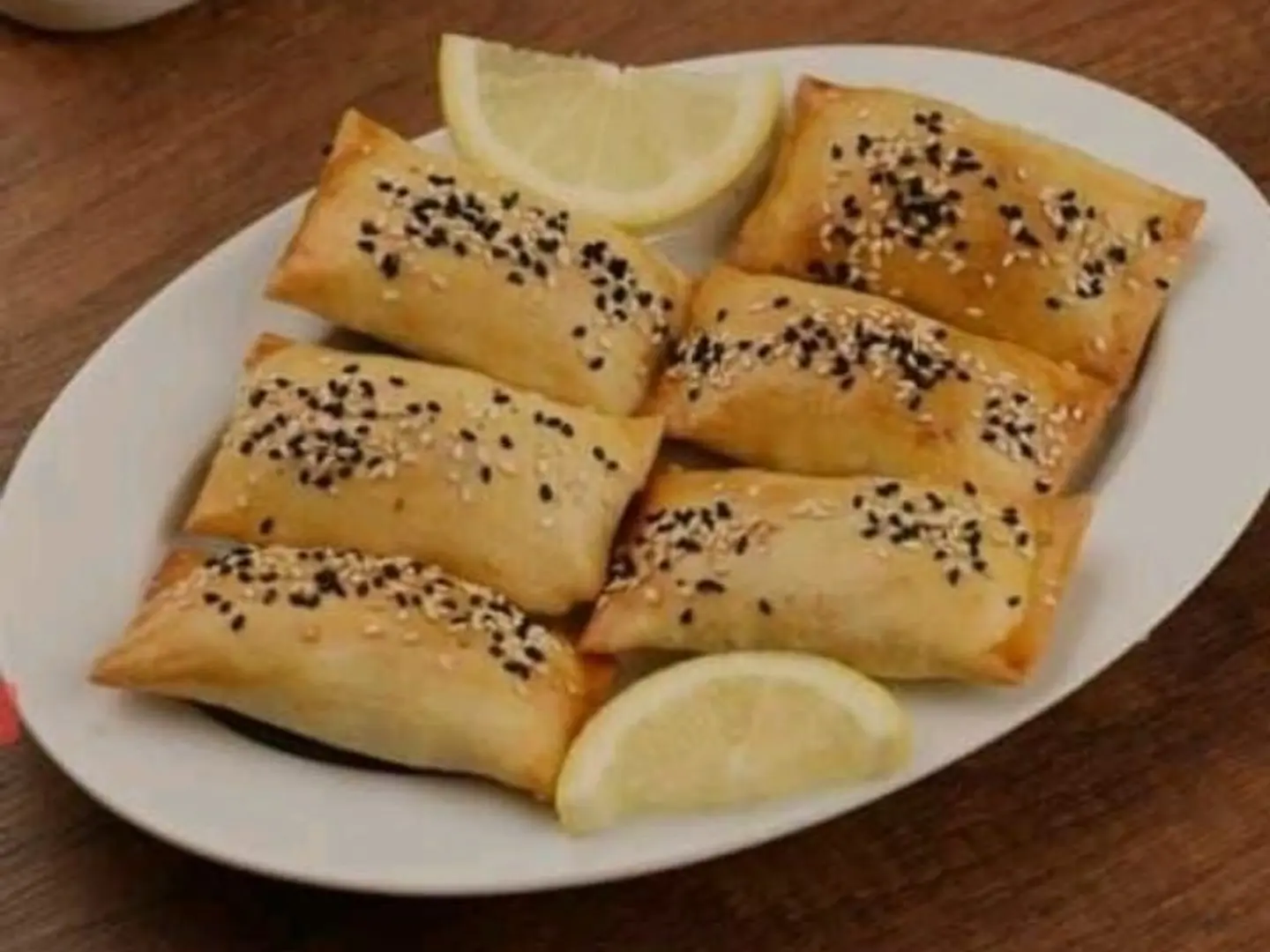 يغمش ٥ حبه