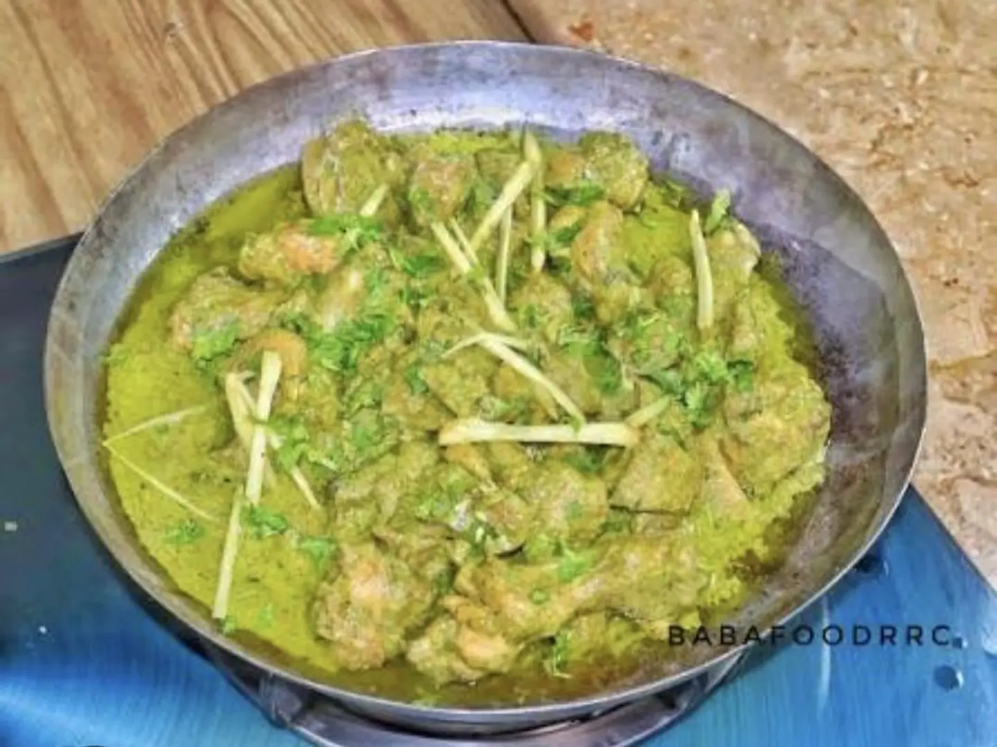 دجاج بالخلطة الخضراء