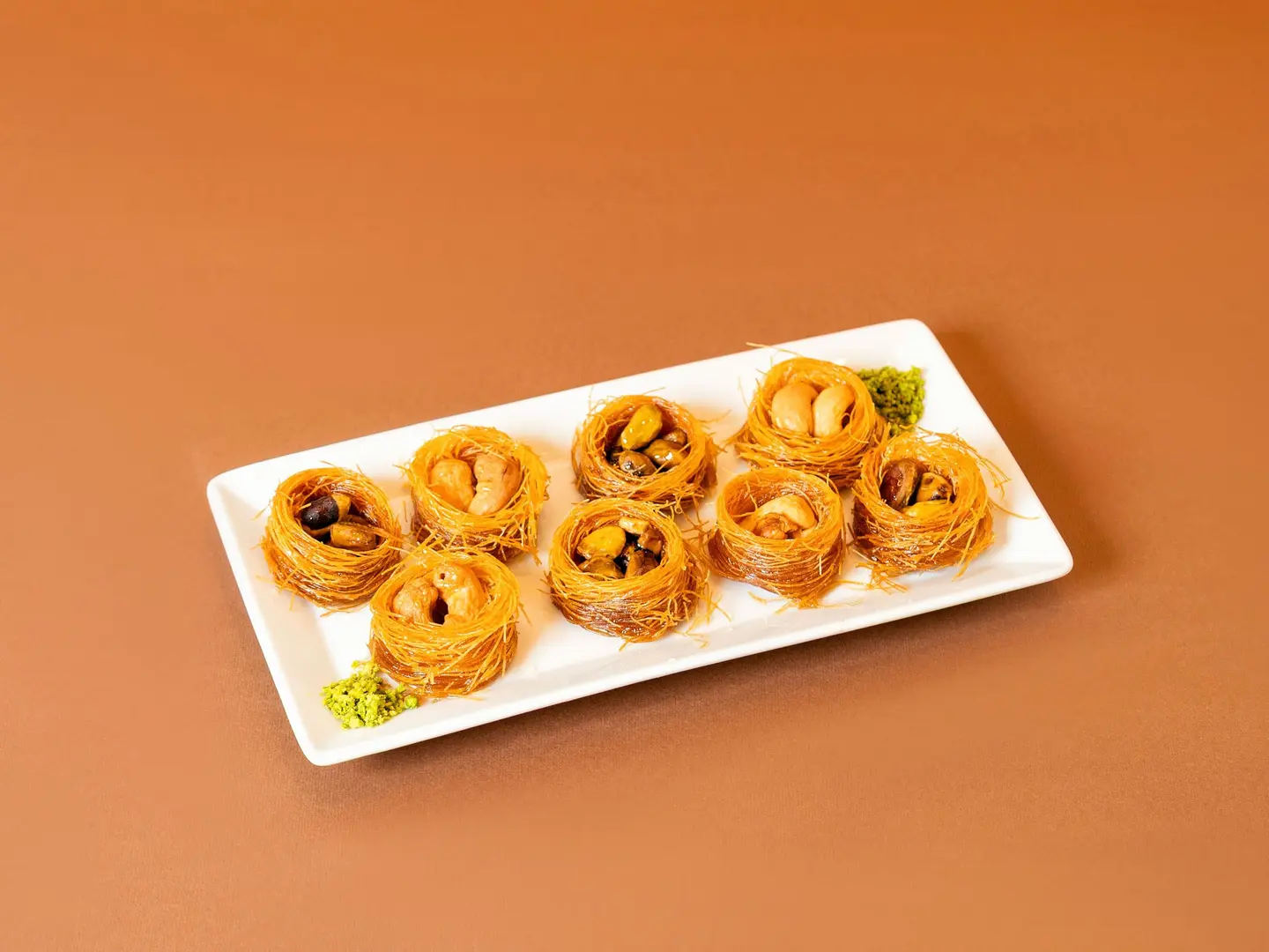 عش البلبل فستق