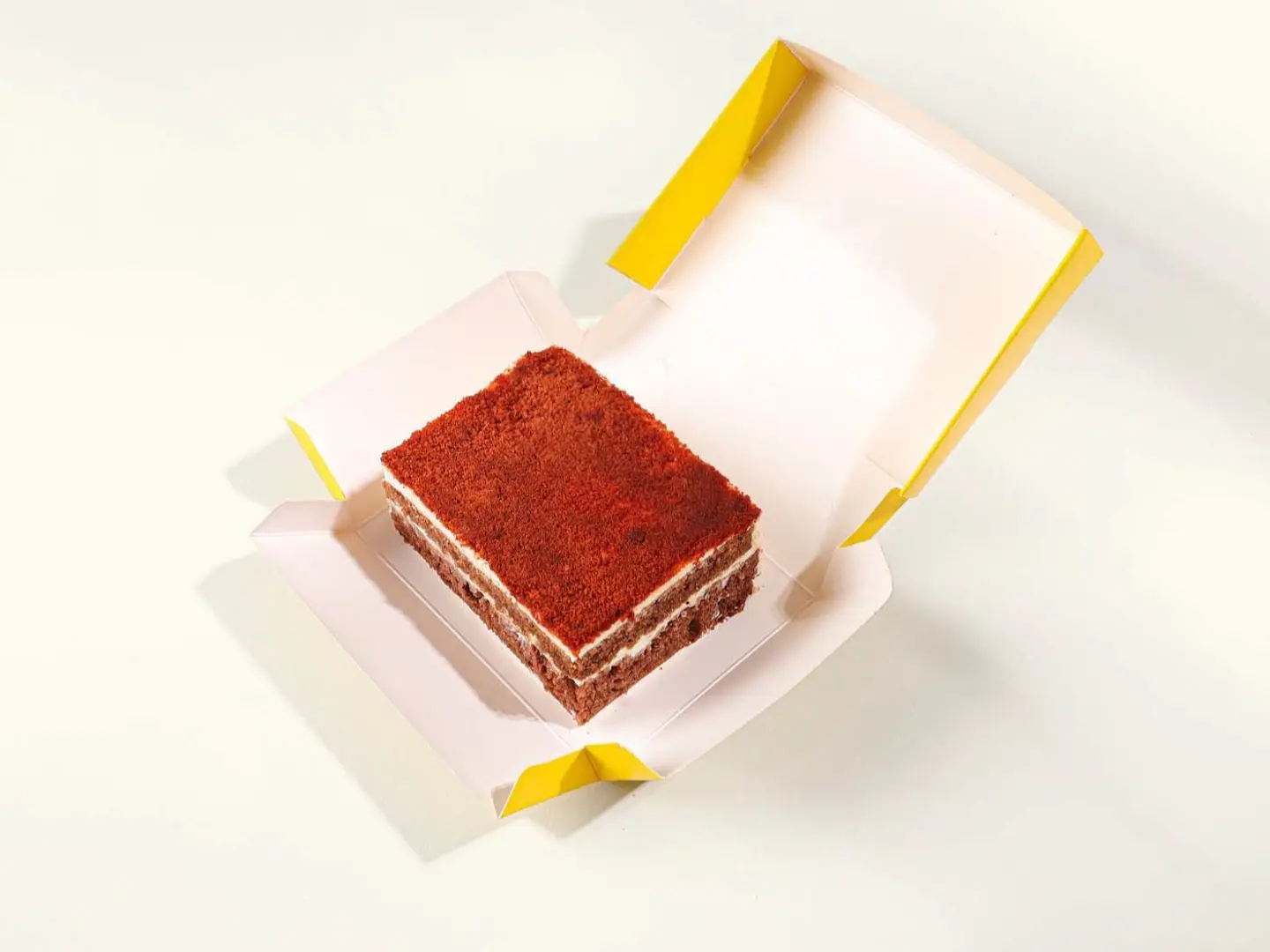 Delluci Cake
