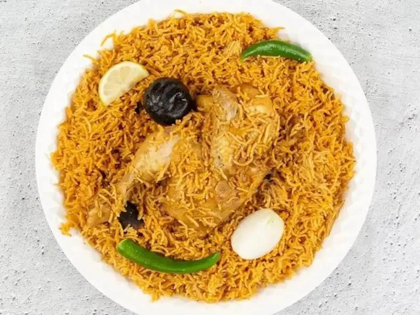 نصف مضغوط مع أرز