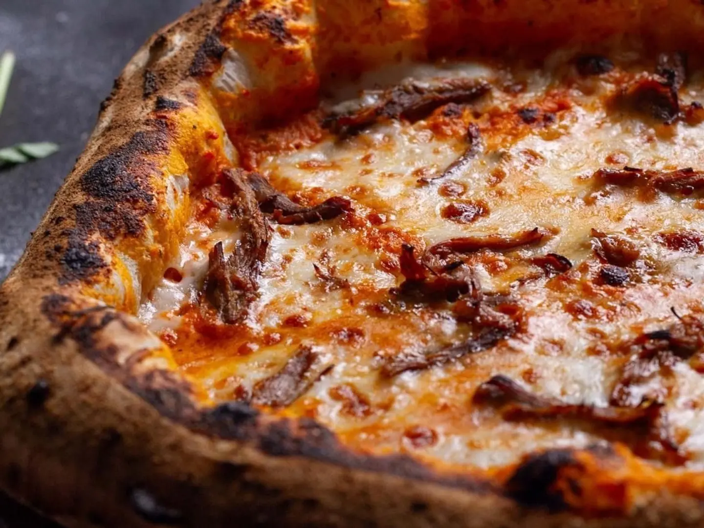Brisket Marinara Pizza