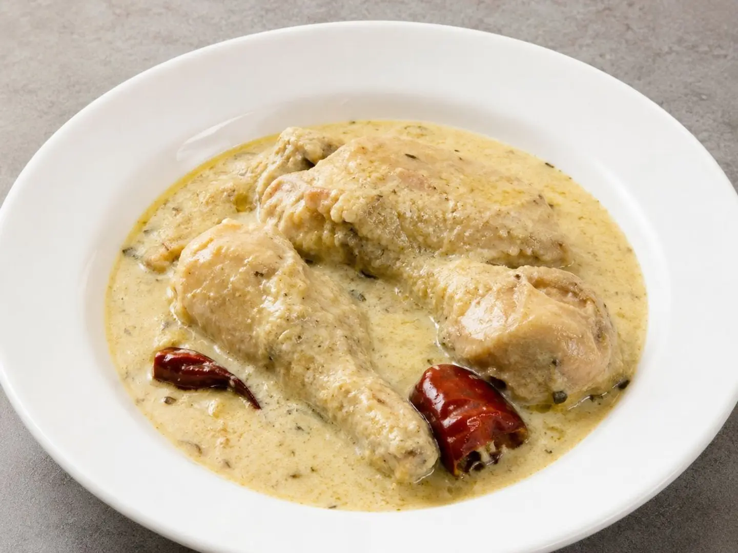 كورما بيضاء