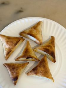 سمبوسة تونة