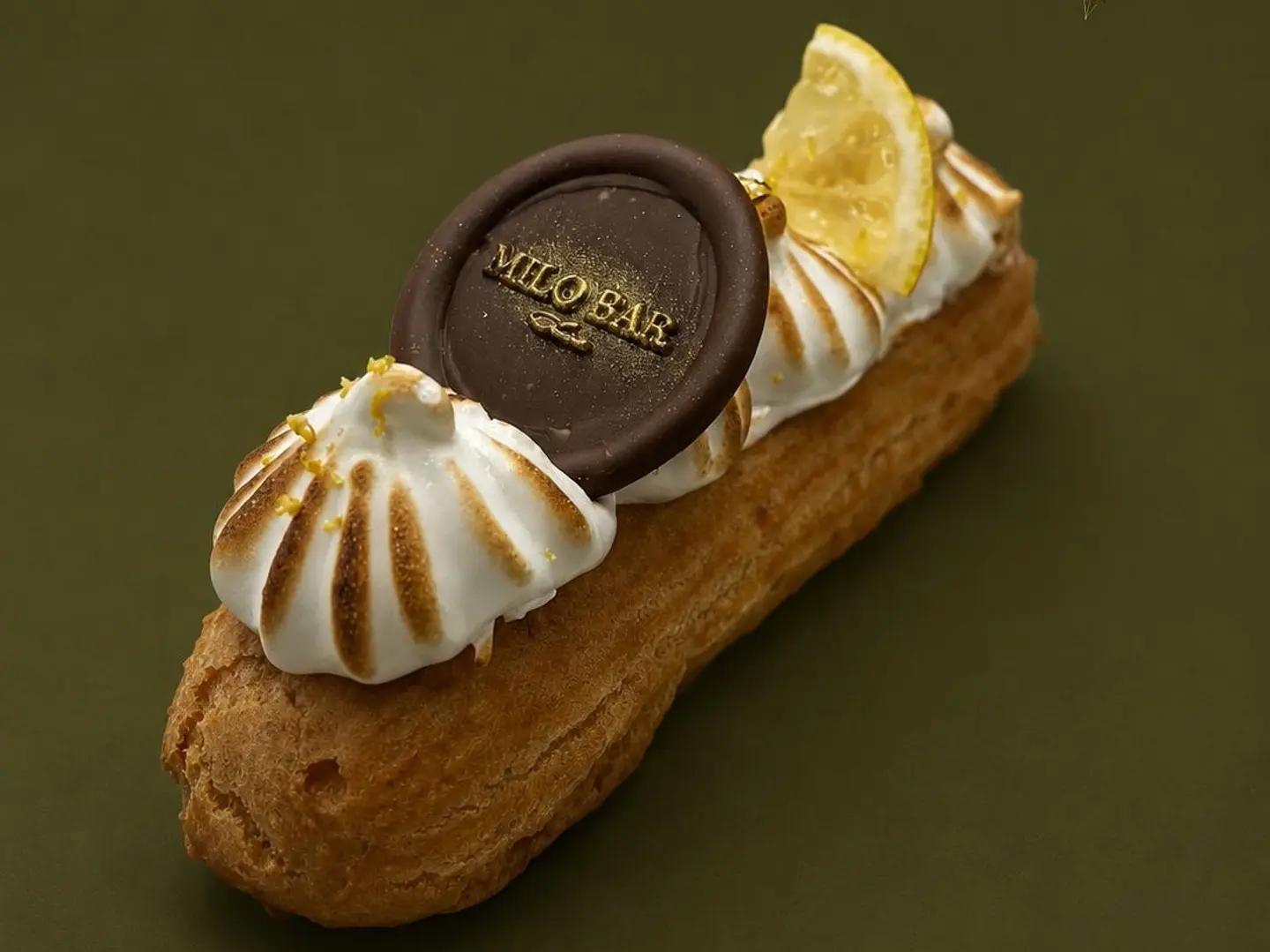 Lemon Eclair