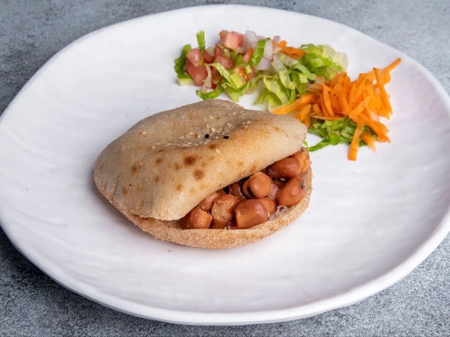 Foul With Ta'ameya Sandwich