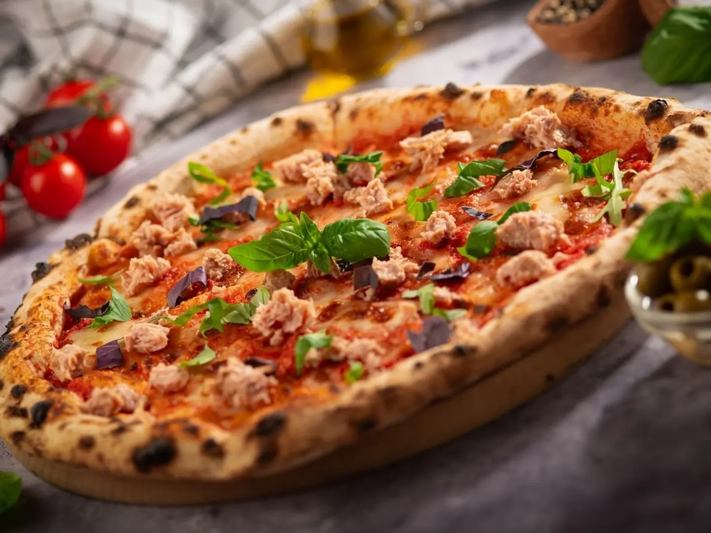Tuna Pizza