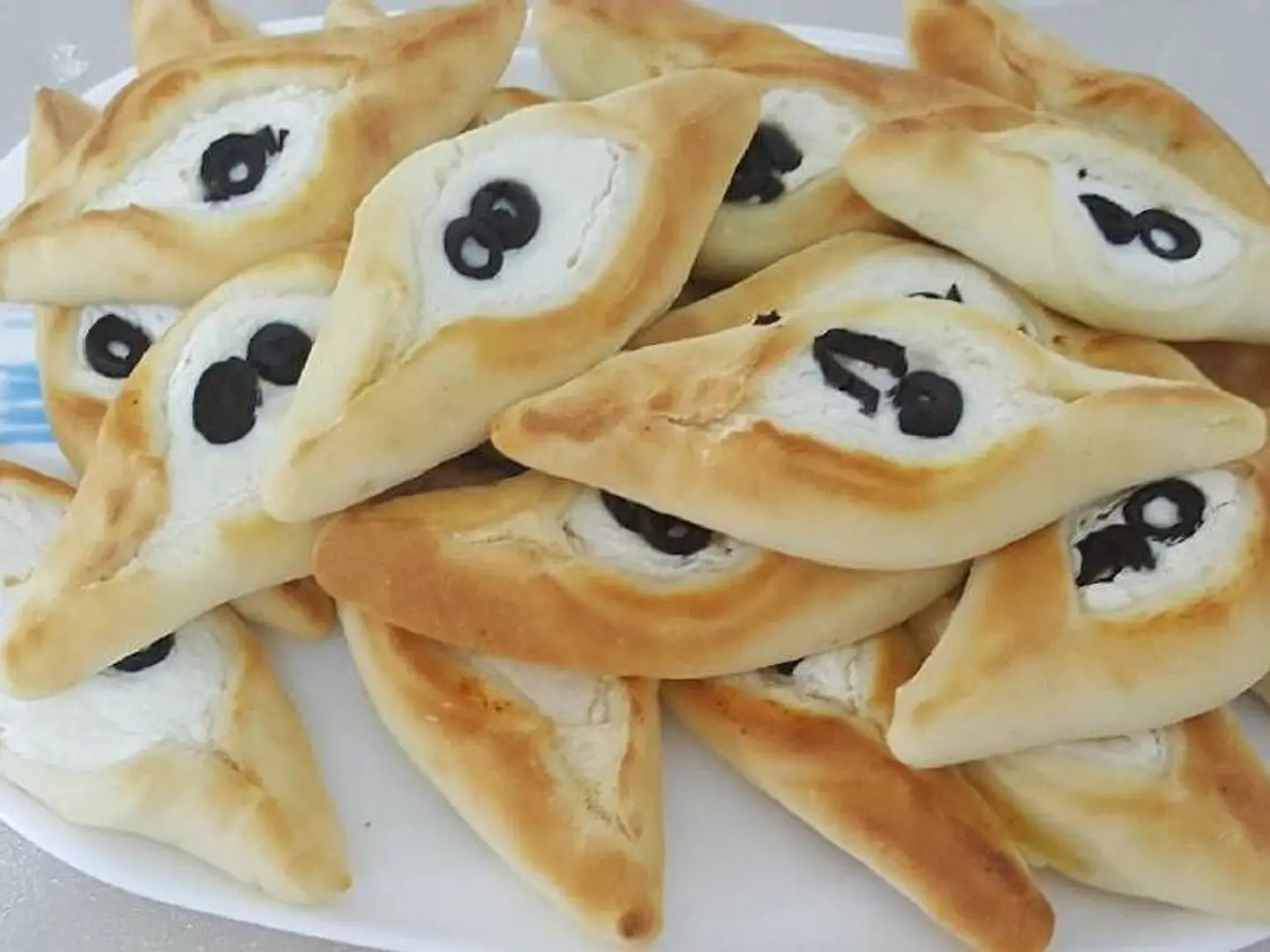 Labneh And Olive Pastry