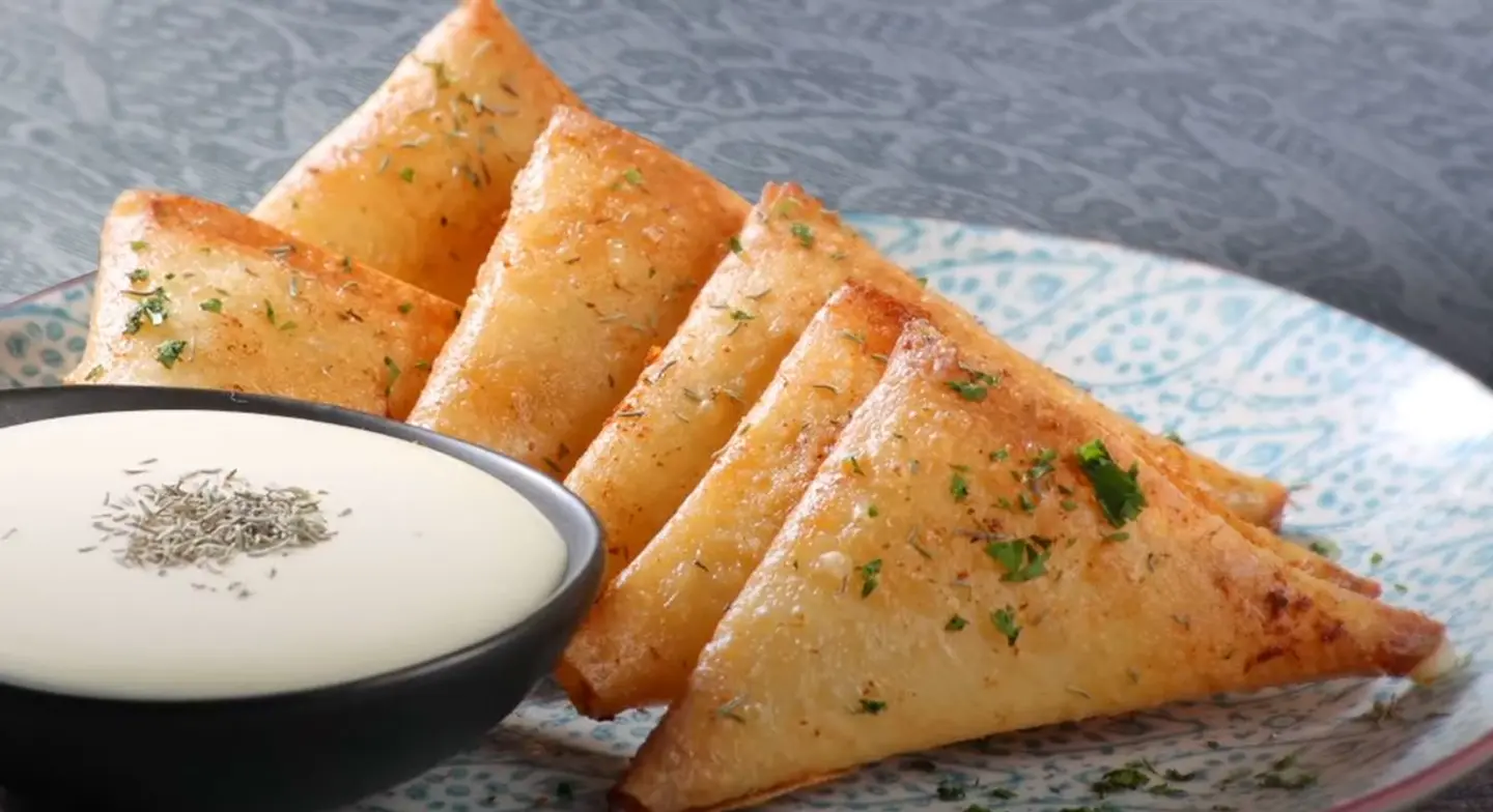 Cheese Samosa
