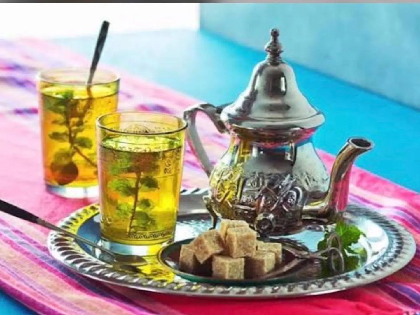 إبريق شاي مغربي