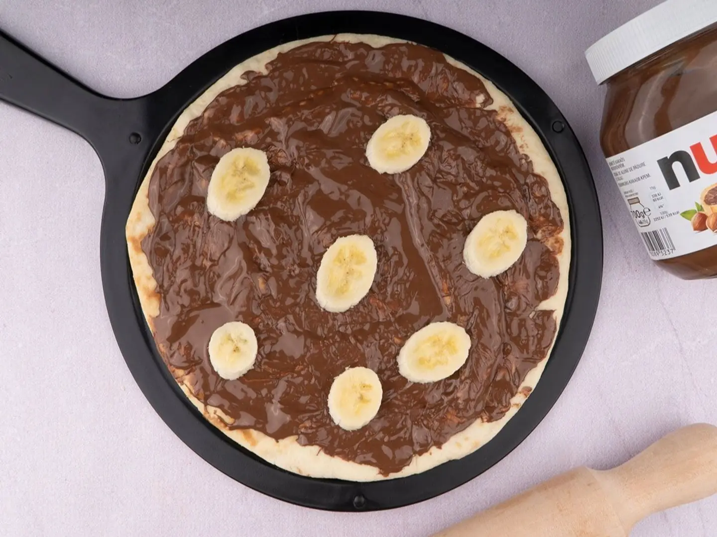 Nutella Pizza