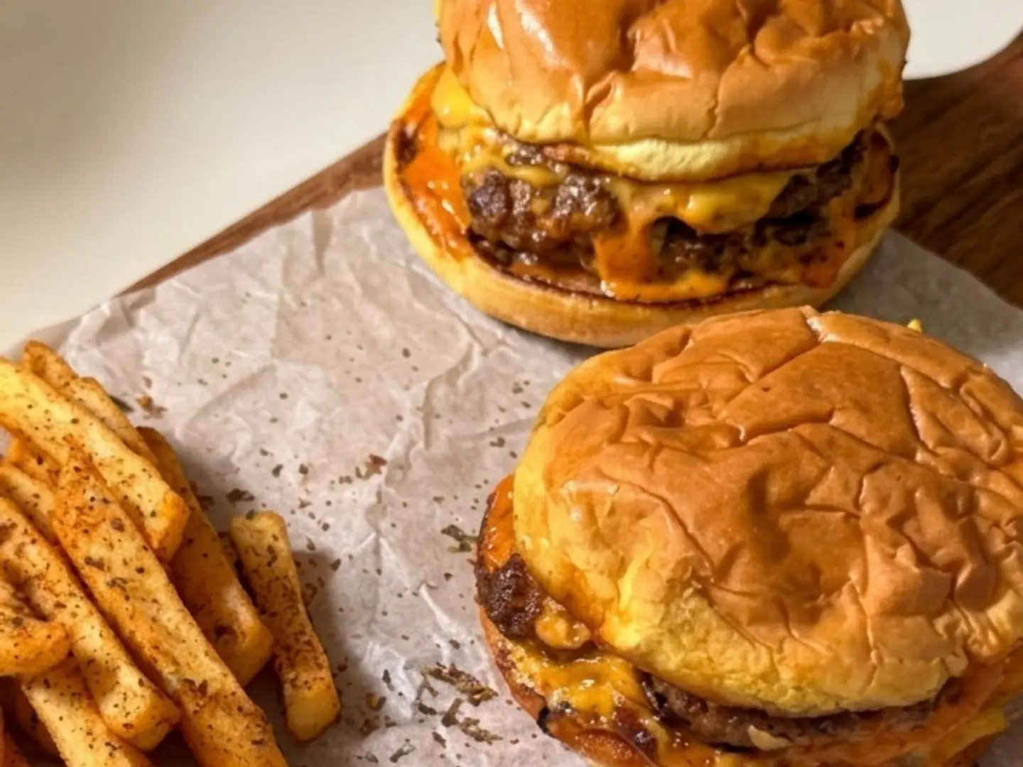 Naqnaqah House Burger